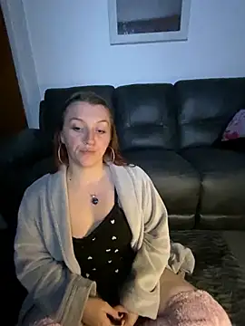 Stoner BarbieXX online show from 09.19.25