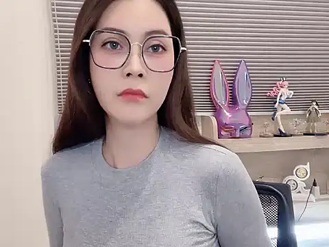 Zozo qq online show from 10.30.25