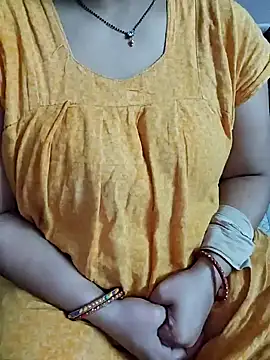 milf-kaira online show from 12.21.24