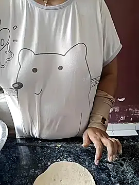 milf-kaira online show from 12.23.24