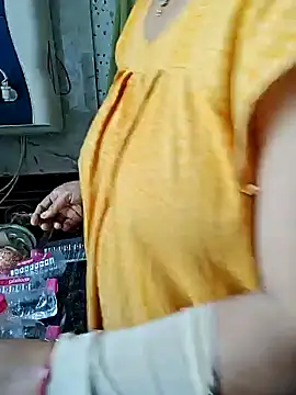 milf-kaira online show from 01.11.25