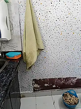 milf-kaira online show from 01.14.25