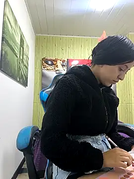 zoe connor19 online show from 10.15.25