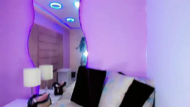 Shanelengel online show from 04.17.26