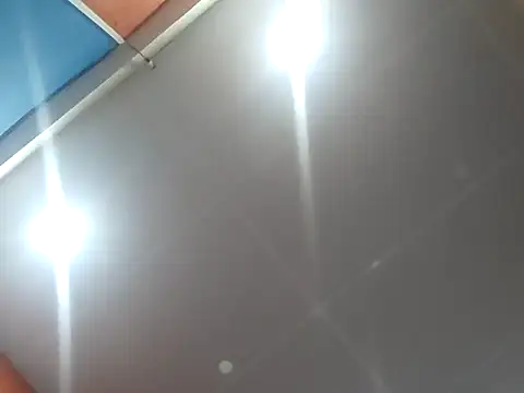 Tu papi 69  online show from 11.30.25