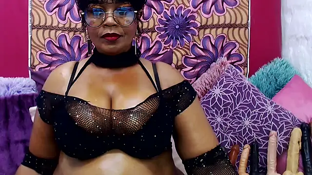 MATURExxxASS online show from 09.10.25