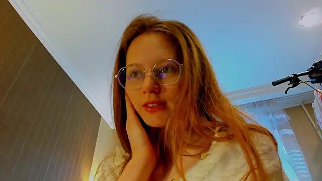 Fire Luna online show from 01.08.25