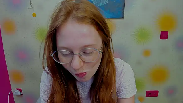 Fire Luna online show from 09.13.25