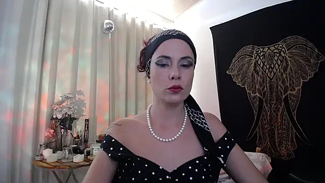 Snapshot of AmaRiv chatting on 01.08.25 AmaRiv online show from 01.08.25