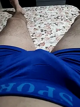 Snapshot of gatmoreno1 chatting on 02.15.25 gatmoreno1 online show from 02.15.25