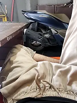 Snapshot of Juliano69xv chatting on 02.08.26 Juliano69xv online show from 02.08.26