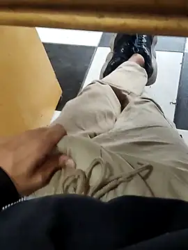 Snapshot of Juliano69xv chatting on 02.11.26 Juliano69xv online show from 02.11.26