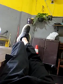 Snapshot of Juliano69xv chatting on 02.12.26 Juliano69xv online show from 02.12.26