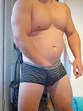 Snapshot of massivemax chatting on 09.12.25 massivemax online show from 09.12.25