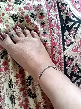 lakey91girl online show from 10.28.25