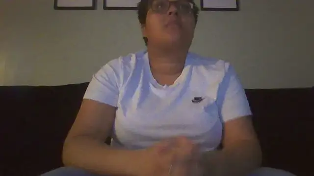 vanilla chocolate23 online show from 02.05.25