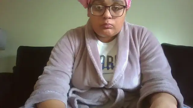 vanilla chocolate23 online show from 02.16.25