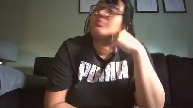 vanilla chocolate23 online show from 02.19.25