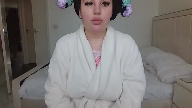 vanilla chocolate23 online show from 02.21.25