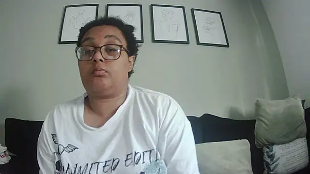 vanilla chocolate23 online show from 09.15.25