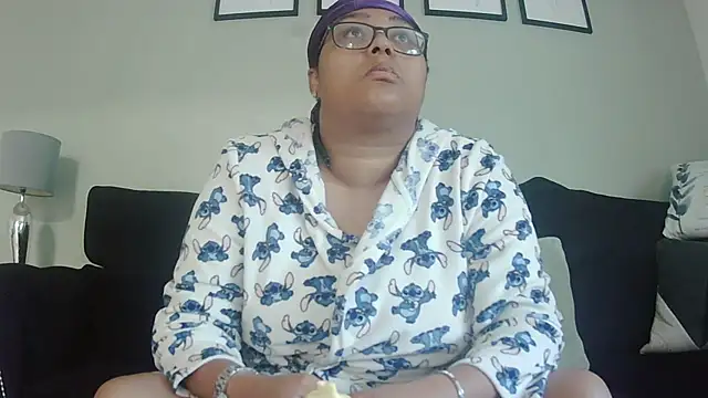 vanilla chocolate23 online show from 10.06.25