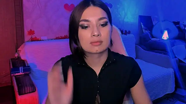 Swee Alicee online show from 04.06.26