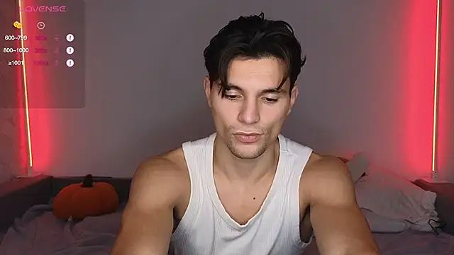 denlover1 online show from 11.29.25