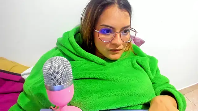 Angie Pirss online show from 02.03.25