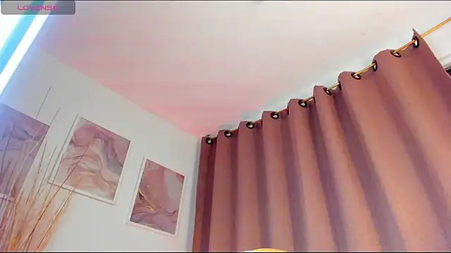 Angie Pirss online show from 02.06.25