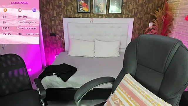 Snapshot of dulce__love69 chatting on 03.21.25 dulce love69 online show from 03.21.25