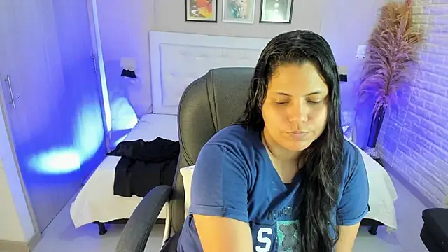 Snapshot of dulce__love69 chatting on 09.14.25 dulce love69 online show from 09.14.25