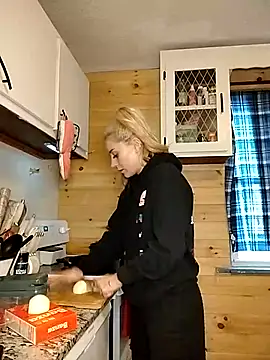 Snapshot of lexybabyxo chatting on 02.06.26 lexybabyxo online show from 02.06.26