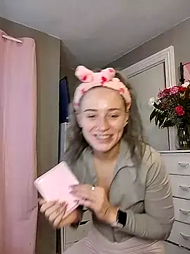 Snapshot of lexybabyxo chatting on 02.19.26 lexybabyxo online show from 02.19.26