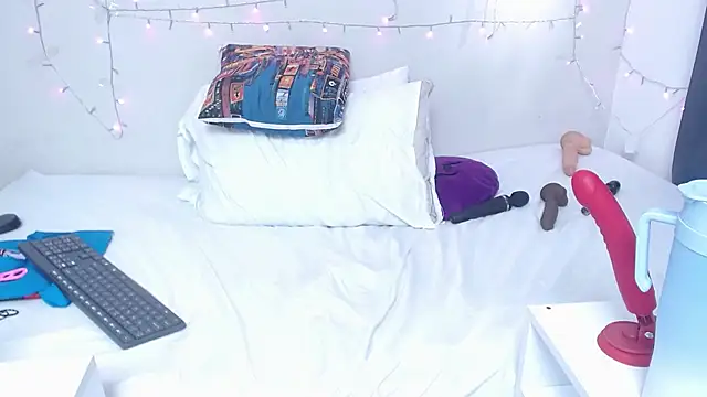 Snapshot of Nicol_Love0 chatting on 03.12.25 Nicol Love0 online show from 03.12.25