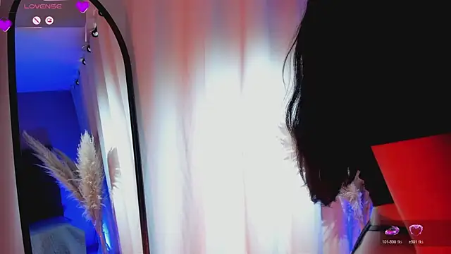 aisha   online show from 03.10.25