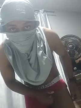 Snapshot of gozadafartarj chatting on 04.01.26 gozadafartarj online show from 04.01.26