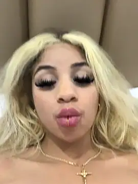 Susandolls online show from 10.24.25