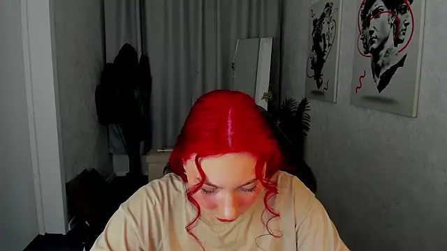 Miss you kiss online show from 01.14.26