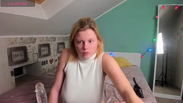 LillyDepp online show from 12.20.24