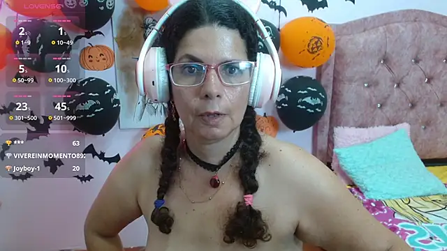 Snapshot of sila_bolum chatting on 10.15.25 sila bolum online show from 10.15.25
