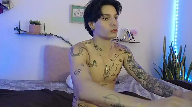 Apolo Hidalgo01 online show from 01.13.25