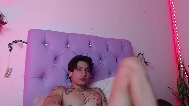 Apolo Hidalgo01 online show from 01.21.25