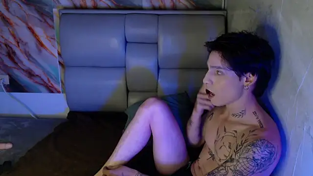 Apolo Hidalgo01 online show from 10.02.25