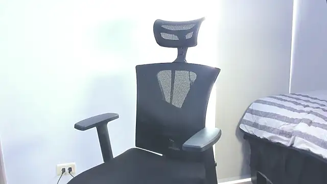 AdonisKnight online show from 04.14.26