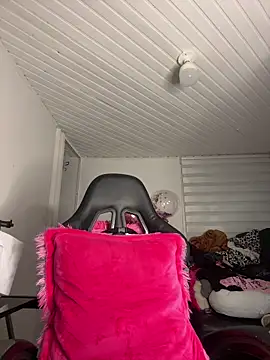 Snapshot of Anily_Lovely chatting on 02.27.26 Anily Lovely online show from 02.27.26