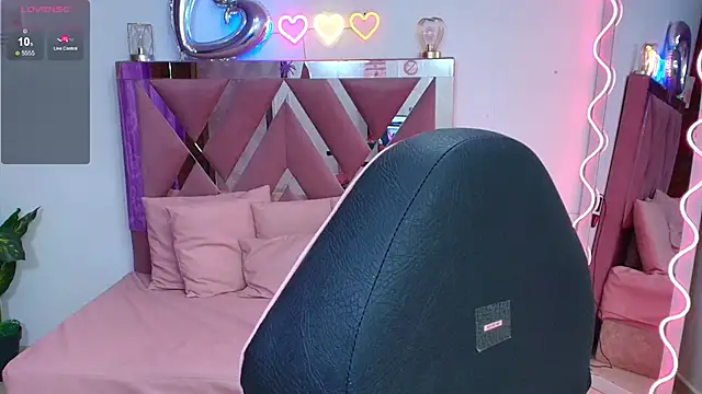 kendra tay online show from 10.29.25