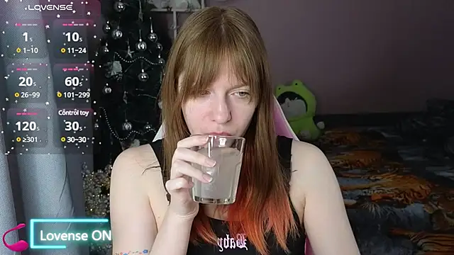 CassieJuice69 online show from 01.22.25