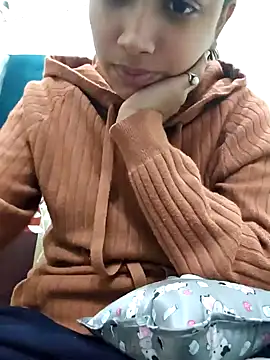 Aleena Rai online show from 12.14.24