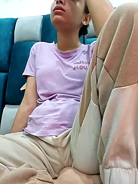 Aleena Rai online show from 02.02.25