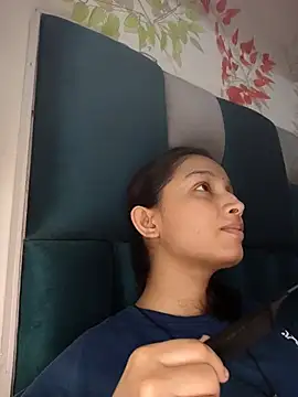 Aleena Rai online show from 09.11.25